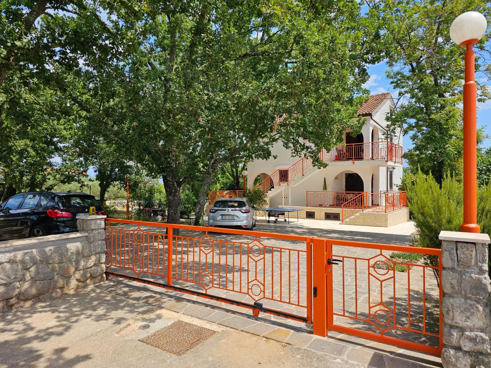 Villa Kucan Porat  Exteriör bild